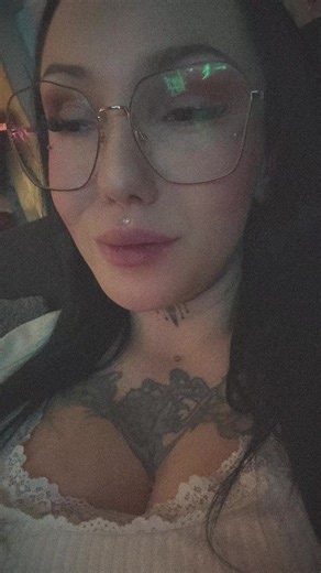 Virginie Schneider (@virginieschneider1998)’s videos with just cant get enough - ‍r7ptor