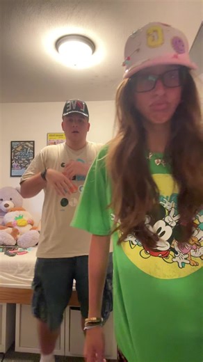 yaser (@yasermimi)’s videos with Shimmer - Fortnite Dances Official