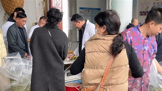 这几天市场的牛市，是日春撑起来的