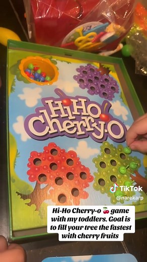 Hi-Ho Cherry-O: Fun Indoor Board Game for Toddlers