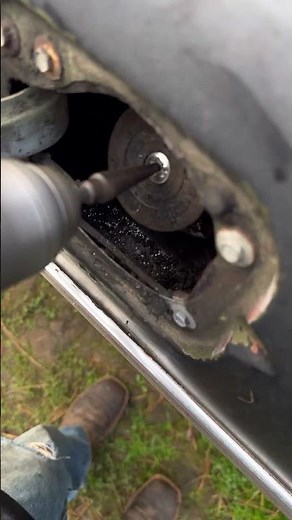 How to remove a locked gas cap!