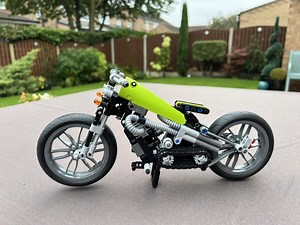 LEGO MOC-194136 Hardtail Chopper (Technic 2024)