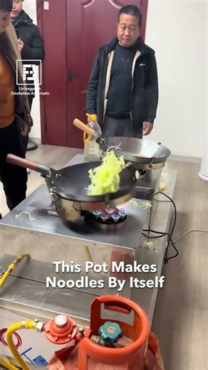 Automatic Noodle Making Machine in Action