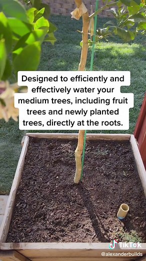 Efficient and Effective 24 in. DEEP DRIP Watering Stakes by Green King