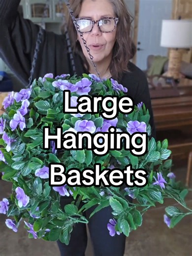 Beautiful Hanging Baskets for Spring Decor