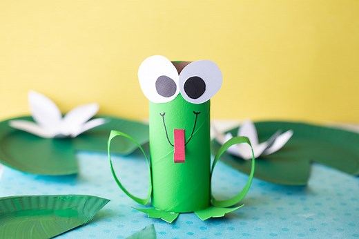 Toilet Paper Roll Frog