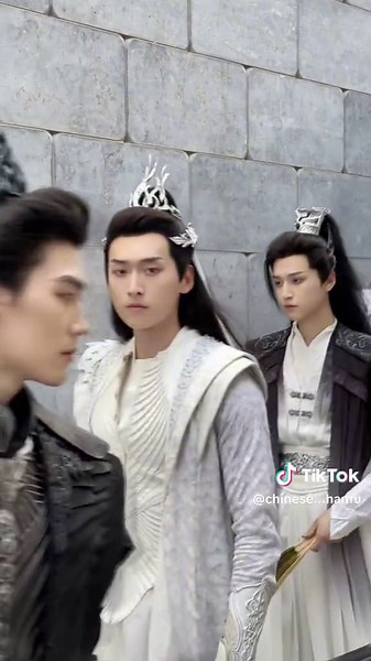 Chinese hanfu on TikTok