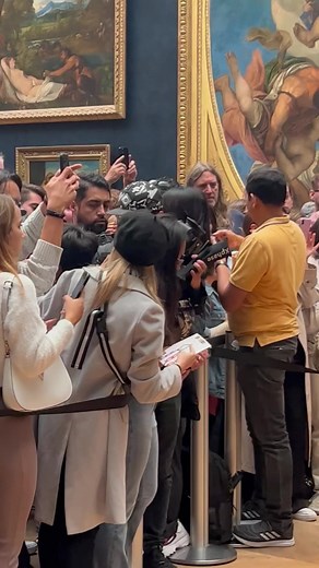 16K views · 274 reactions | Behind the scenes of the Mona Lisa 360 photo. How I shot it among sea of tourists and why security guard hate on me  And what I really think Mona Lisa look like using Runway AI Model  | Hugh Hou | Facebook