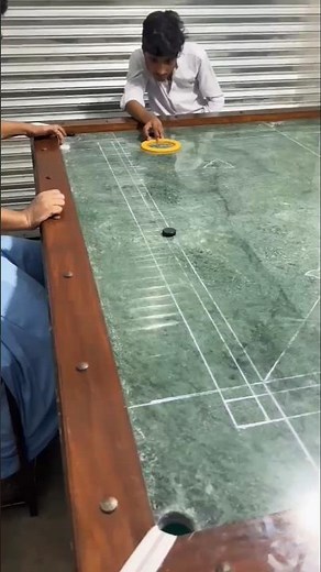 How to Play Carrom Board Tricks | Best Carrom Trick Shots"