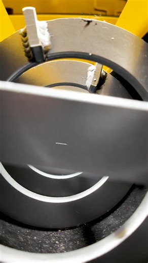 First look at the Mud Mixer Pro and it might be the smartest way to mix on the job. Instead of wrestling buckets, paddles, or slow drills, this machine turns mixing into a controlled, fast, and smooth process. Consistent blend, no clumps, less splash it gets you to perfect mud every single time with way less effort. Whether you’re patching, plastering, or big pours, this thing keeps your mix dialed so you spend less time mixing and more time building. What project would you use the Mud Mixer Pro