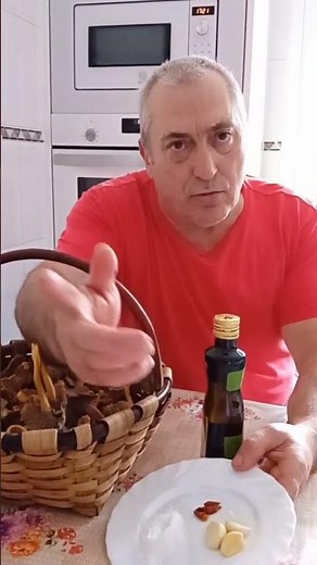 🍳 Cocinando la angula de monte 🍄 La receta definitiva de Craterellus tubaeformis #Recetas