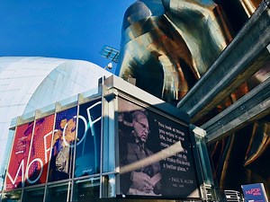 Geek on the Street: In Seattle, remembering Paul Allen and how ‘he was always there to save the day’