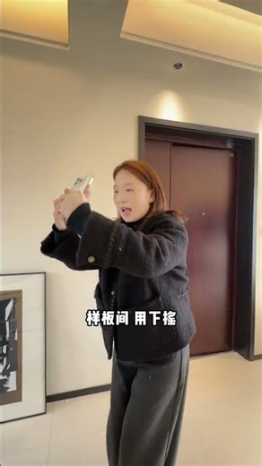 Mastering Decorative Video: A DIY Guide