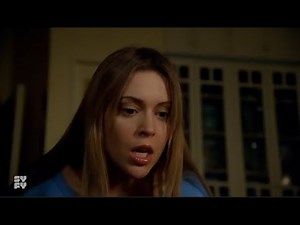 Charmed Phoebe Season 3 Fights and Abilities