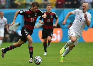 Germany grind out a 1-0 win over USA; both teams progress to the round of 16