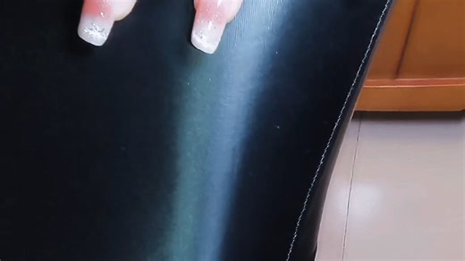 闪亮极光马油黑