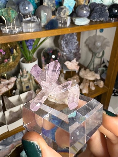Vera Cruz Amethyst Cluster on Matrix | Lavender Amethyst | Veracruz, Mexico - Etsy