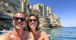 Will Vloggers Inspire the World to Get Naked? - Naked Wanderings