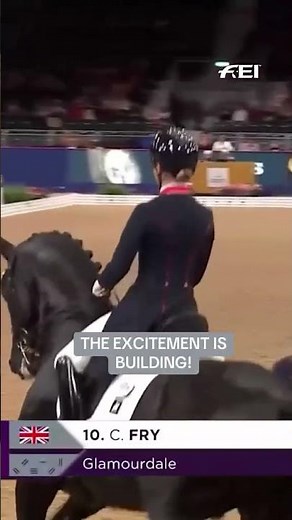 Lottie Fry & Glamourdale giving us glamour, every time! ✨ 🪩