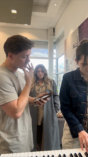 this voice. this song and the moments when being a song writer and doing what you love bringing hope and presence into the world through music, makes you feel immortal. a favorite co-write and voice @alexanderadventure @oliviaqbruce. ⁣ ⁣ “In the deep ⁣ Depths of me ⁣ I finally made peace ⁣ Cause I know every day ⁣ That the slate is wiped clean ⁣ ⁣ Pre: ⁣ Theres beauty In letting it go ⁣ There’s power in losing control⁣ ⁣ C:⁣ I’ll just keep changing ⁣ I’m not who I was ⁣ I won’t be who I am today