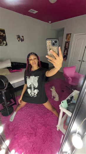 victoria (@bloodyvagina)’s videos with Peggy - Ceechynaa