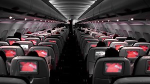 Cómo funciona el sistema de entretenimiento en vuelo de un avión