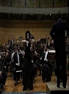 罗马尼亚小提琴女神Silvia Marcovici激情演奏拉罗西班牙交响曲