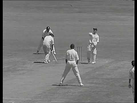 Australia v England Ashes Series 1958-59. Highlights of the 3rd test. Sydney