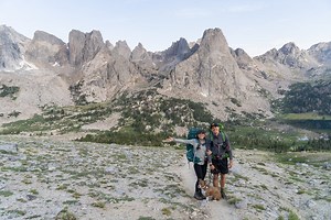 How to backpack to the Cirque of the Towers in Wyoming