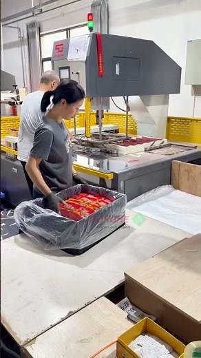 Embossing vs Debossing: How to Add Tactile Premium Feel to Packaging