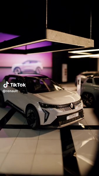 #miniature #Renault #rnlt #comingsoon #london