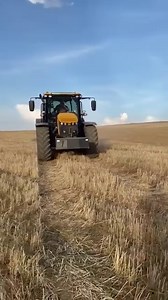 Instalación de autoguiado Trimble EZ-Pilot Pro en JCB Fastrac. Con Tecnoagri: instalación, funcionamiento y servicio👌 | Tecnoagri Maquinaria, S. L.