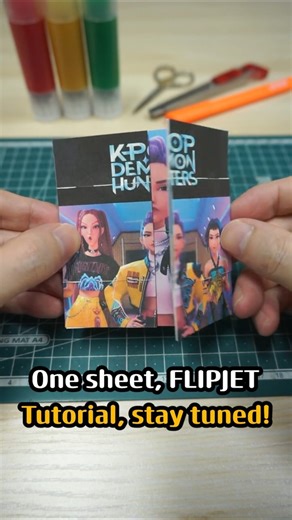 K-POP Demon Hunters on an Infinity Flip Card ✨ | DIY Magic Paper Trick!