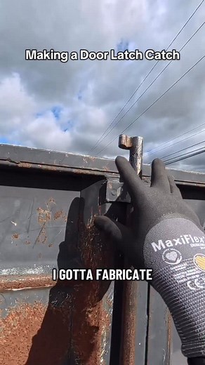 Fabricating a door latch for this Carson Dump | Allred Trailer Service