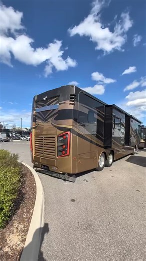 RVing with Andrew Steele on Instagram: "@rvselectinc has an incredible deal on this pristine Entegra Aspire!"
