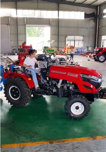 Exploring 4WD Tractors for Farming