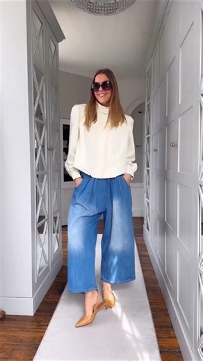 Perfect Contrast: Denim And Raw Tones Styling #fashiontrends #outfitideas #casualchic #springfashion