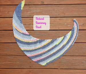Crochet Starburst Boomerang Shawl - A free pattern by Croyden Crochet