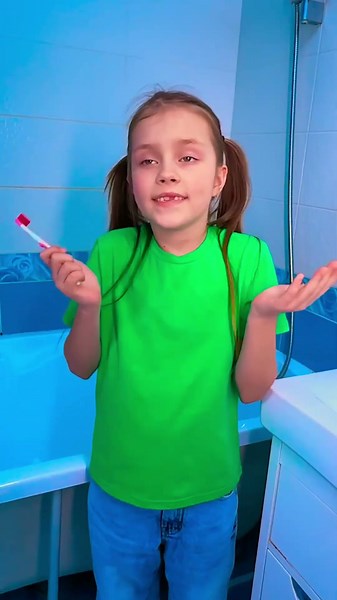 No Toothpaste? 😯 No Problem! Try This Trick! 🪥✨ #shorts #kids