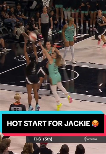 A great start for Jackie Young 👏 She's up to an early 9 PTS & 2 REB WNBA Pride | @Coach #jackieyoung #lasvegasaces #wnba #WNBASeason30