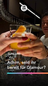 Achim wird royal! 🎉 Bistroyal eröffnet am Nikolaustag – Genuss trifft Glamour. Am 6. Dezember ist es soweit: Bistroyal bringt frischen Wind in die Gastro-Szene. 🥂 Tagsüber feine Bistro-Küche, abends Lounge & Bar-Feeling. 🍽 Deutsche, französische & internationale Gerichte – live aus der offenen Küche. 🎉 Grand Opening am Nikolaustag – parallel zum Weihnachtsmarkt. Sei dabei, wenn Achim royal wird! 📍 Obernstraße 17, Achim. 👉 Mehr Tipps & News findest du auf @so.lebt.vrdn #BistroyalAchim #Gran