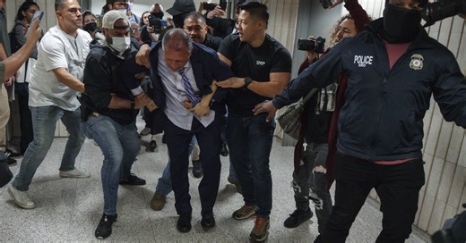 Watch: ICE arrests NYC mayoral candidate Brad Lander