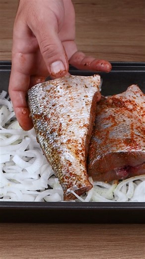 6.9K views · 70 reactions | Je ne fais plus frire le poisson! Pas cher, sain et pour toute la famille! | Cette Recette | Facebook