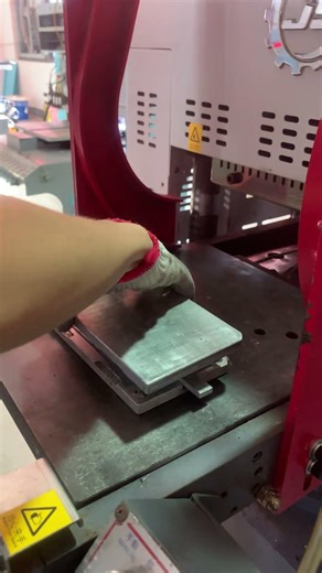 Soft silicone rubber cases/covers for electronic production #siliconemachine #siliconeproduction