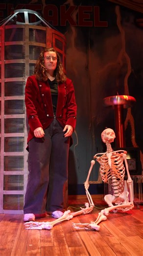 Zelfs doctor Elektro voelt de spanning van Halloween... Toon dat jij moedig genoeg bent om de wonderlijke wereld van de wetenschap te verkennen in Technopolis! | Technopolis