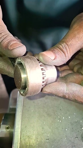 #skills #automobile #engineer #engine #crankshaft #mechanical #shorts #shortsfeed #tools #trending