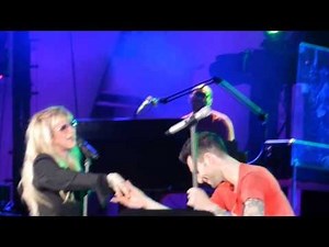 "Leather and Lace" Maroon 5 and Stevie Nicks 7/25/11 Hollywood Bowl