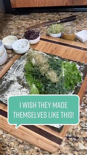 Wrap fun! Our raw wraps are vegan, gluten free, oil free, low fat, high fiber, high variety, gut healthy, delicious, easy to make, fun and great for travel, work, school or just because! You can find 34 wrap recipes (themed wrap recipes with matching fillings, sauces and toppings!) in my NEW ebook called HAND SALADS - the link to my ebooks is in my bio! ★ Enjoy my NEW Hand Salads • Raw Vegan Wraps ebook & The raw vegan TRANSITION GUIDE 52 to a New You along with over 700 oil free raw vegan recip