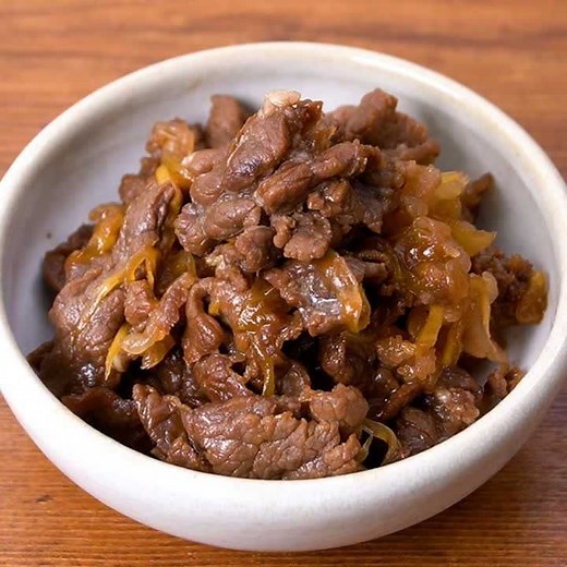 黄金比の簡単味付け！ご飯が進む牛肉と玉ねぎのしぐれ煮のレシピ | デリッシュキッチン