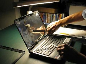 Acer Extensa 4420 Screen Repair.mpg